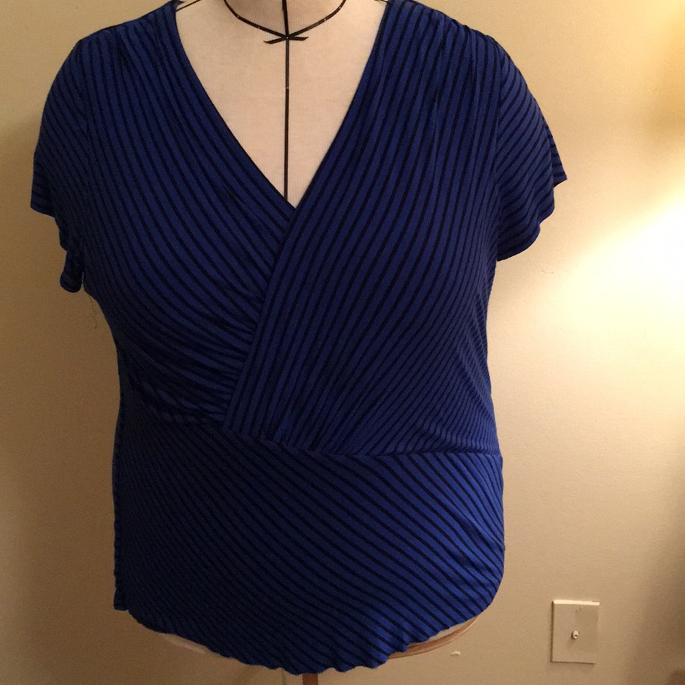 Vince Camuto blue and black striped shirt.
